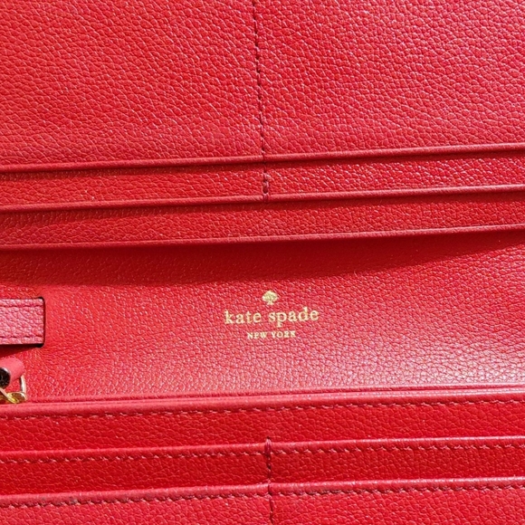 Kate Spade Convertable Red Bow  Wallet Women's Red Leather Wristlet - Picture 3 of 9